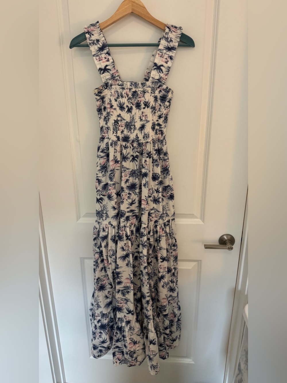 Abercrombie & Fitch Tiered Smocked Maxi Dress
